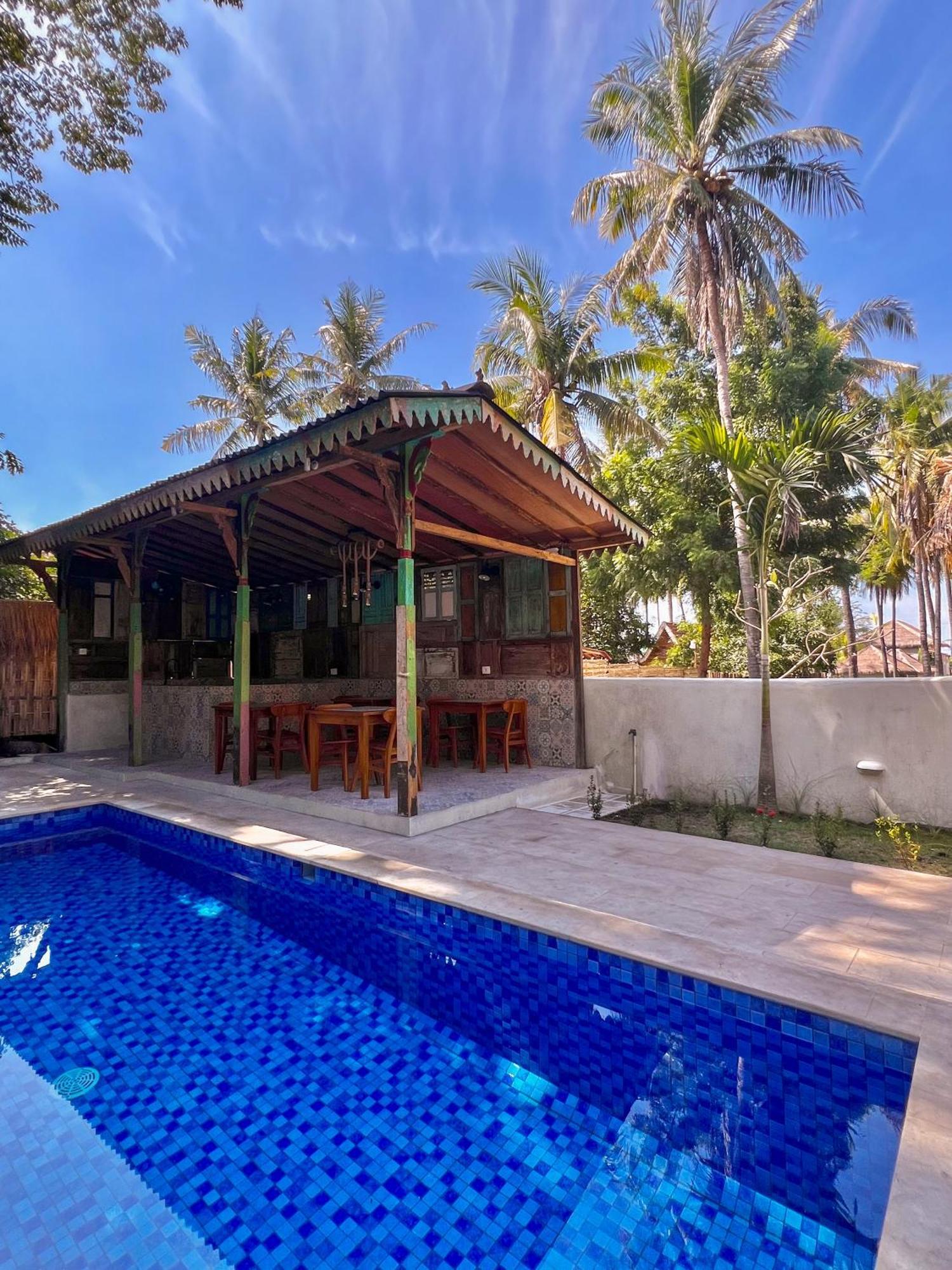 Bae Gili Inn ギリ・アイル エクステリア 写真