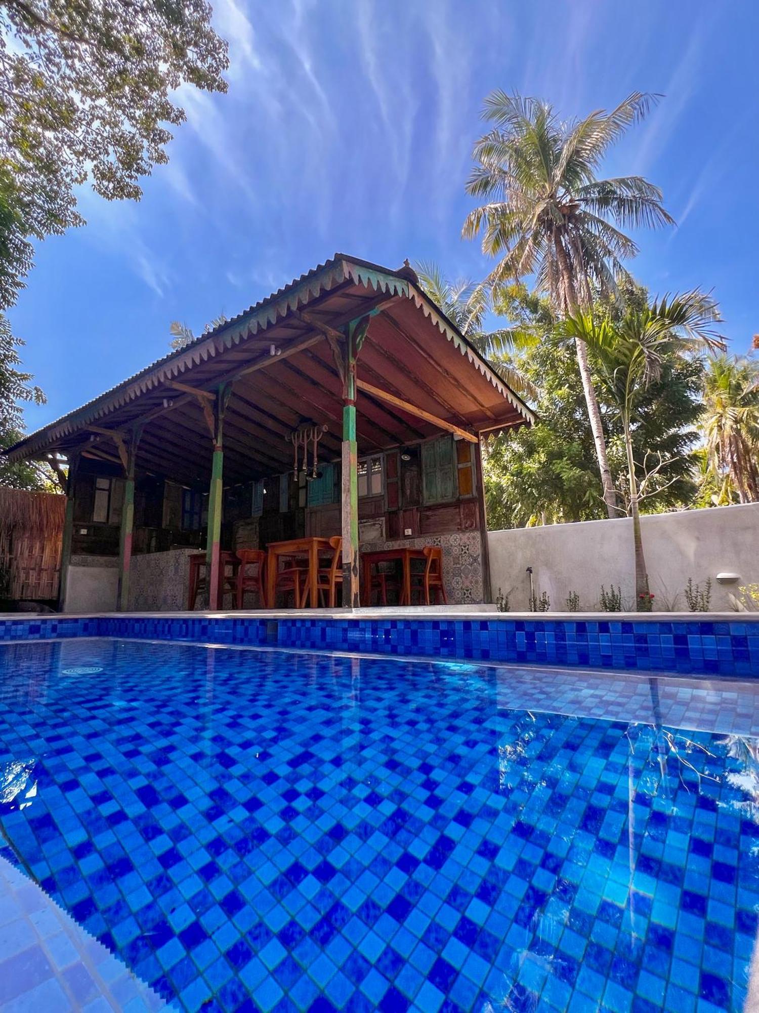 Bae Gili Inn ギリ・アイル エクステリア 写真